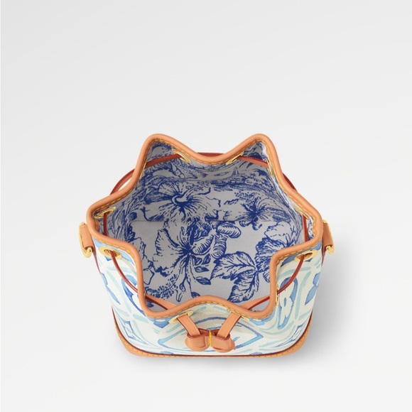 Louis Vuitton Nano Noe By The Pool Watercolor Bucket Bag Lagoon Blue Limited - Picture 3 of 11